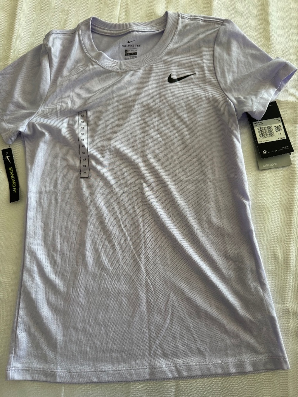 NWT XS NIKE dry-fit shirt